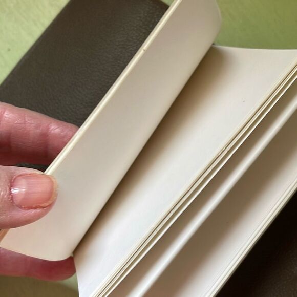 Little leather bound travel carry notebook. - Picture 6 of 8